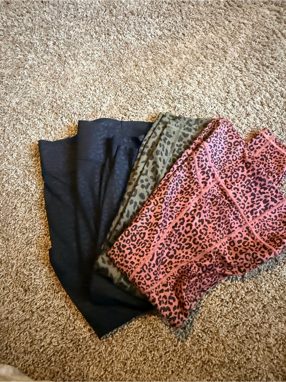 GapFit Activewear Leggings, 4 pairs - all size Small (S) Regular